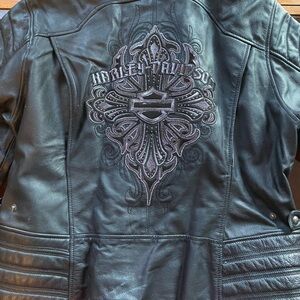 Women’s Harley Davidson Genuine Leather Plus Size 2W (2XL) Chelsea Black Jacket